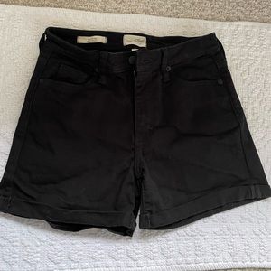 Woman’s High Waisted Black Shorts